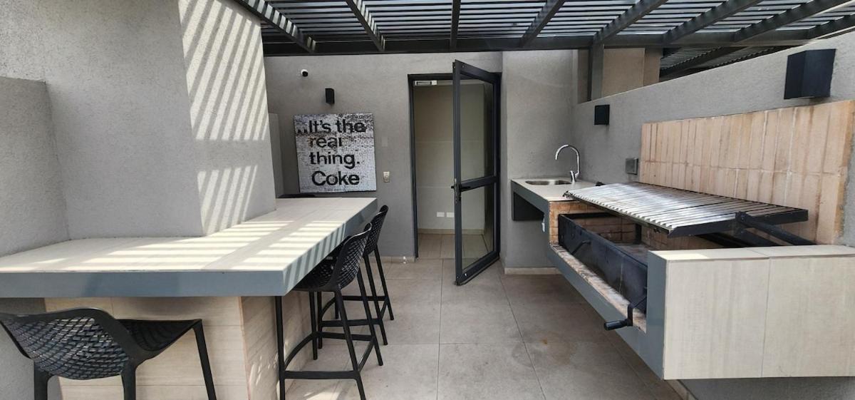 Comfortable Studio, Republica Neighborhood *